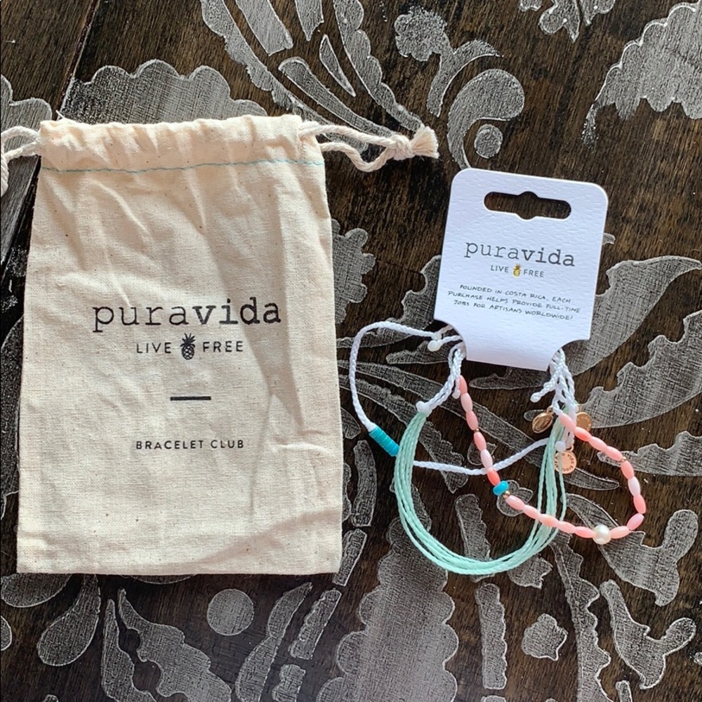 puravida July Bracelet Club